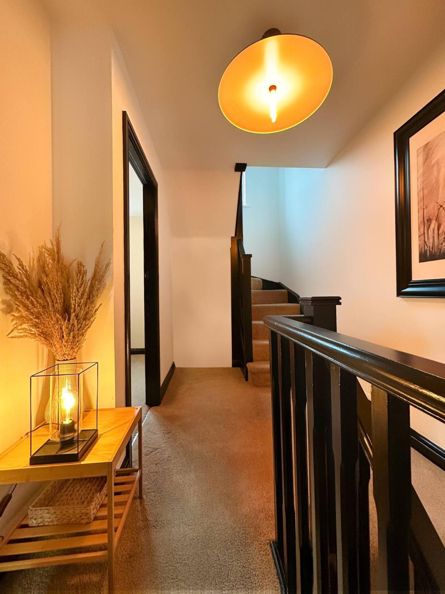 Scandinavian Haus For 8 Villa Manchester Bagian luar foto