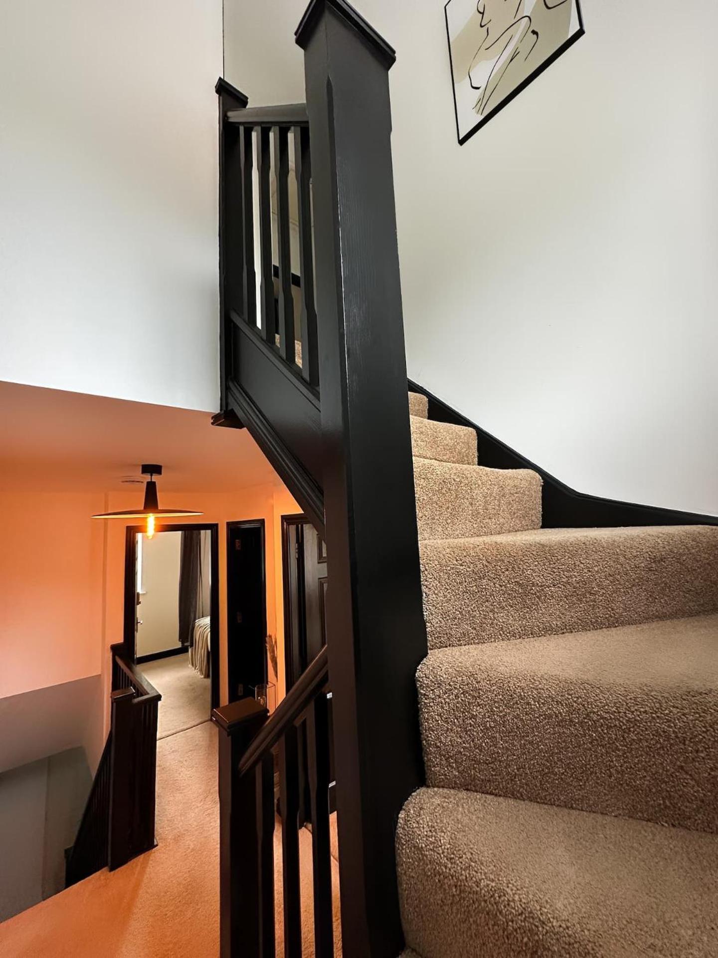 Scandinavian Haus For 8 Villa Manchester Bagian luar foto